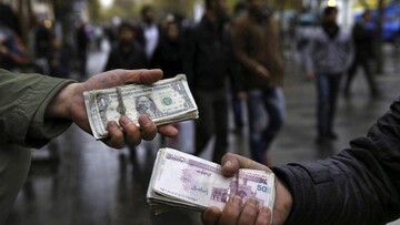 قیمت جدید دلار، یورو و سایر ارزها ۲۲ مهر ۱۴۰۴/ سرعت ریزش دلار تند شد