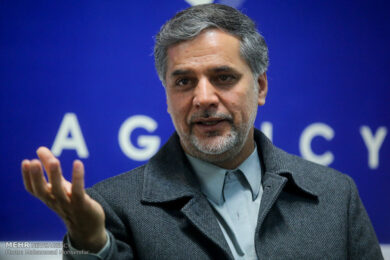 نقوی حسینی: اکنون جا و زمان مناظره بین دو جناح نیست که ببینینم مکانیزم ماشه کارِ جلیلی بود یا روحانی/ شرایط فعلی محصول کار همه دولت ها و مجالس است