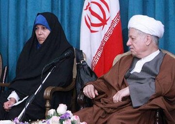 خاطرات هاشمی: فائزه می‌گوید، بازپرس او در پرونده روزنامه زن، به من پیغام داده که فکری برای قوه قضائیه بکنیم