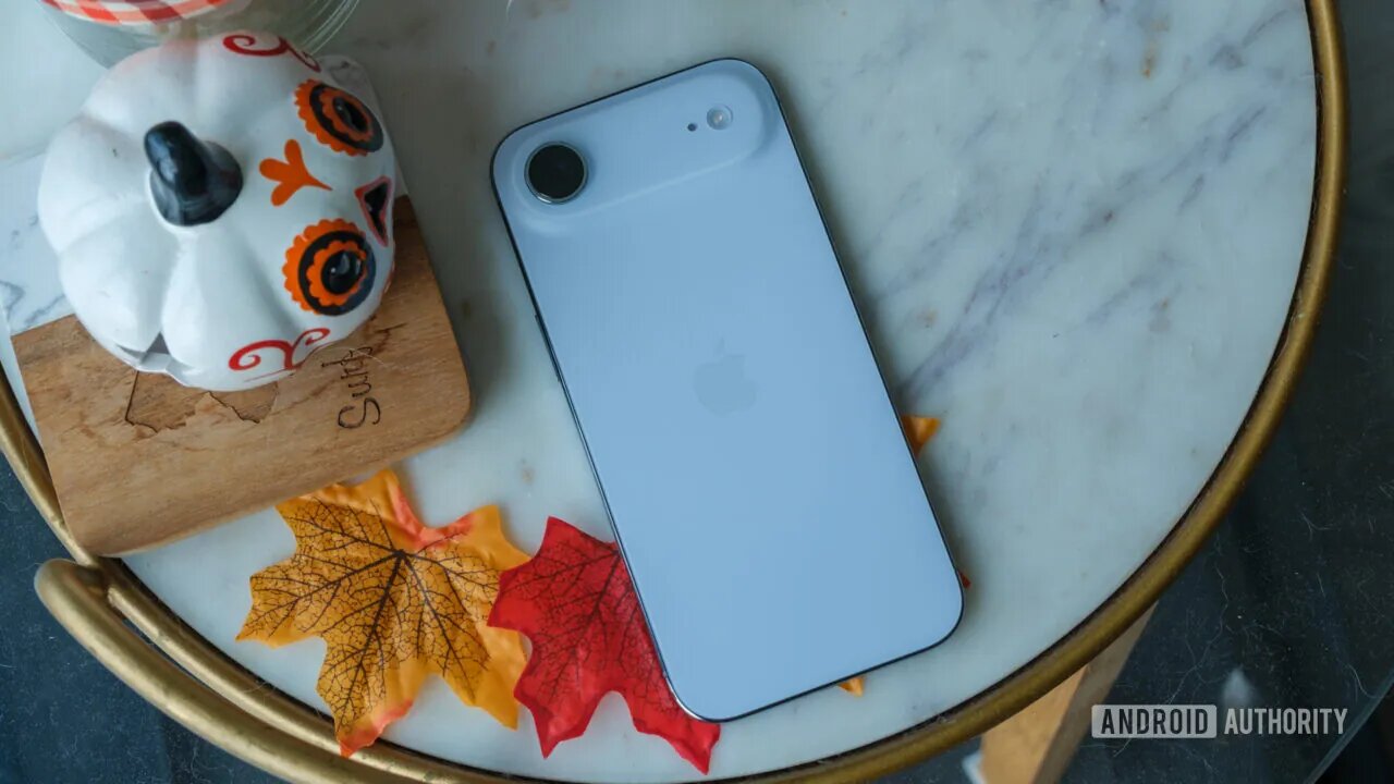 این مدل از آیفون خریدار ندارد