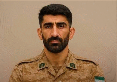 عکس| شوخی کاربران با بیرانوند/تن بیرو لباس سربازی کردند