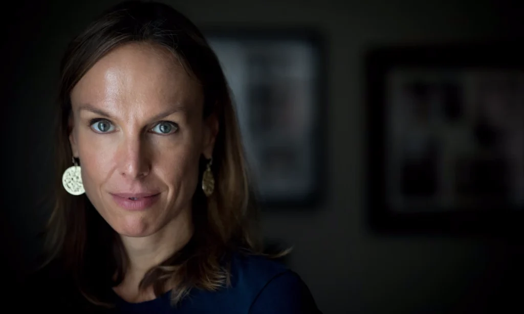 دکتر سارا ای هیل