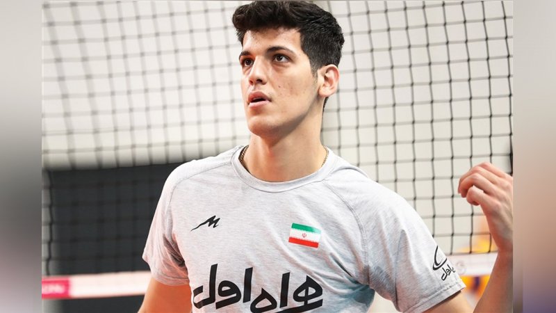 صابر سقوط نکرد؛ او را پایین انداختند