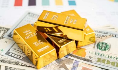 افزایش نرخ دلار، طلا را تحت فشار قرار داد