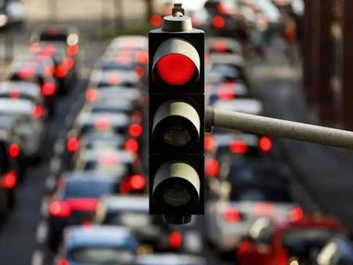 چراغ راهنمایی و رانندگی