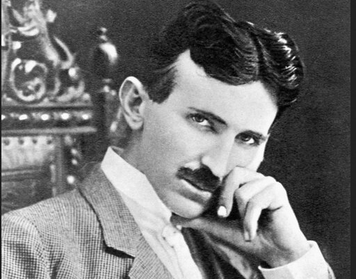 پیشبینی شگفتانگیز نیکلا تسلا / یک قرن پیش از اینترنت و گوشی هوشمند خبر داده بود!