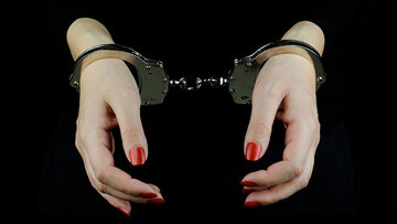 کشف طلاهای سرقتی از خانه خانم نظافتچی