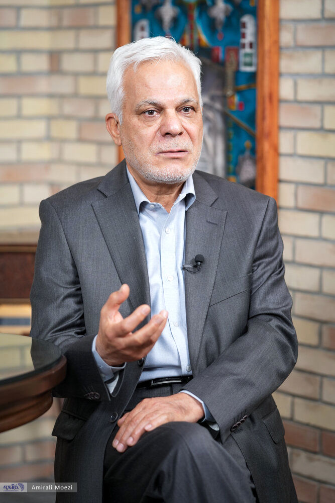 روایت سردار طلایی از اعتراضات کوی دانشگاه، لباس شخصی‌ها، گشت ارشاد، حجاب، بازگشت شیرین عبادی به تهران و .../ اکنون در جامعه نارضایتی عمومی وجود دارد