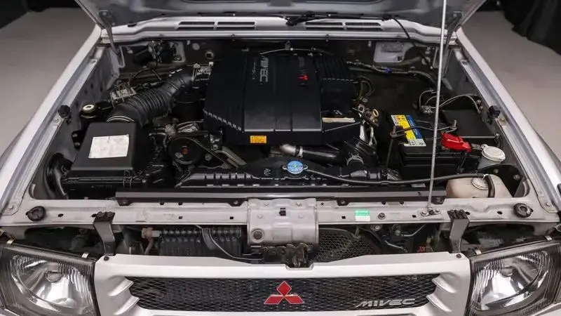 میتسوبیشی پاجرو اوولوشن