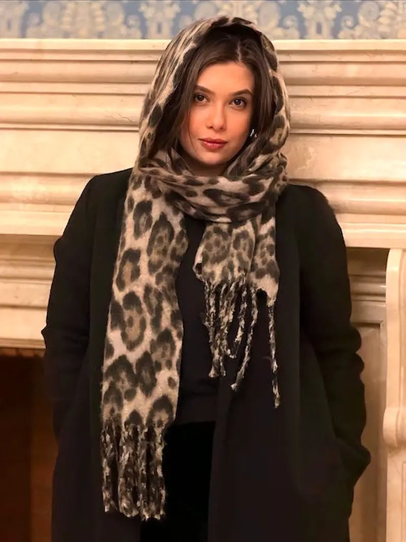 آرایش غلیظ نفس بازغی