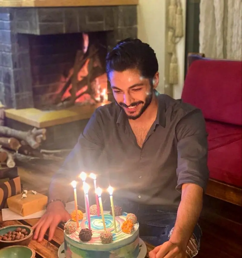 کیسان دیباج