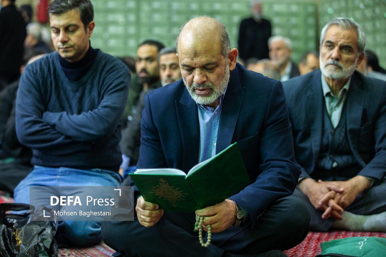 فرماندهان سپاه در مراسم ترحیم پدر حسین طائب/ حداد عادل و مخبر هم بودند + عکس