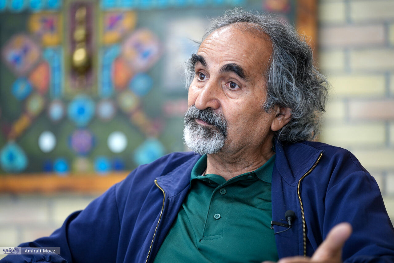 هشدار به حاکمیت درباره بیمهری به طبقه متوسط/ آزاد ارمکی: اگر همین فردا انتخابات برگزار شود طبقه متوسط پشت پزشکیان نمیایستد