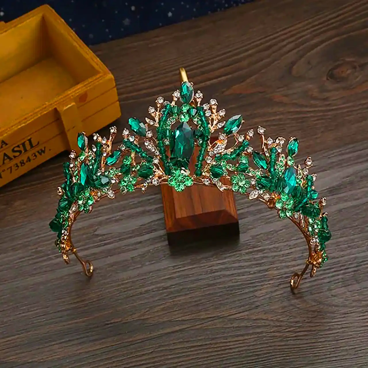 تاج پرنسسی برای حنابندون