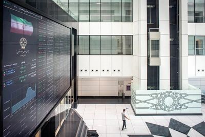 دغدغه اهالی بازار سرمایه درباره لایحه بودجه 1405 | قدوسی: دولتِ بی پول دولت ترسناکی است | دولت فضای کسبوکار را مخدوش کرده اما...