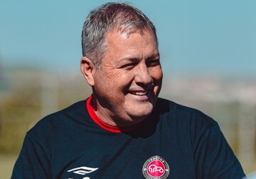 اسکوچیچ تیم پیدا کرد؟