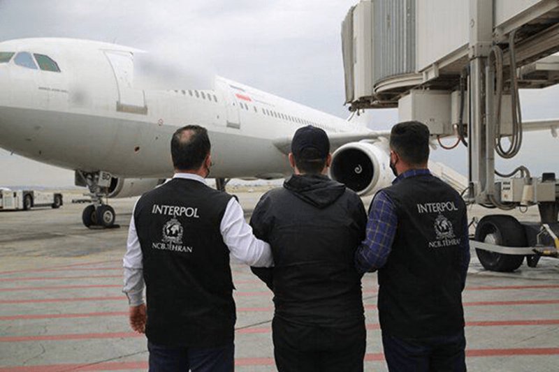 جزئیاتی از کلاهبرداری متهمی که امروز به کشور بازگردانده شد