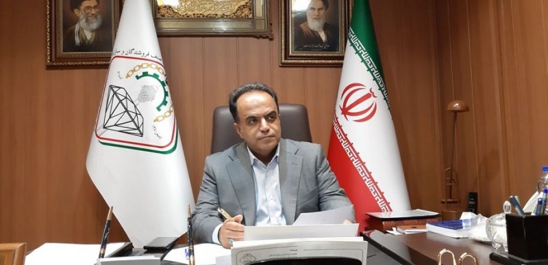 طلا و سکه کاهشی شد/ پیش بینی بازار فردا 28 بهمن ماه