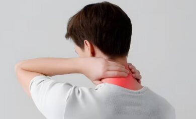 گردن درد