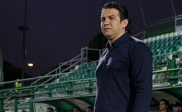 واکنش مربی خیبر به احتمال اخراج اوسمار و حضور رحمتی در استقلال