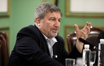 توضیحات الیاس حضرتی درباره تشکیل کمیته‌ رسیدگی به وضعیت مجروحان، بازداشت‌شدگان و جانباختگان/ پزشکیان چه دستوری به این کمیته داده است؟