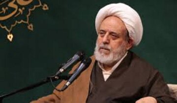 راهکار معنوی استاد انصاریان برای آرامش جهان اسلام