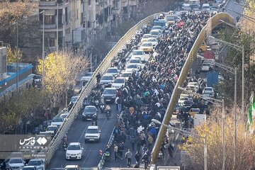 چرا مردم معترض در آبدانان برنج ها را نابود کردند؟ / چرا انسان‌ها شورش می‌کنند؟