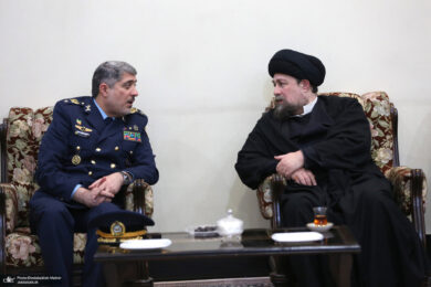 دیدار سید حسن خمینی با فرماندهان نیروی هوایی ارتش به روایت تصویر/ قاب عکس خاص از هاشمی رفسنجانی در حرم مطهر + تصاویر