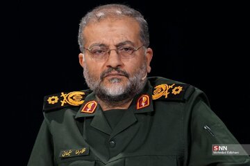 سردار سلیمانی: ایران اسلامی سرشار از فرصتها است/ خدمترسانی به ملت افتخاری ارزشمند است