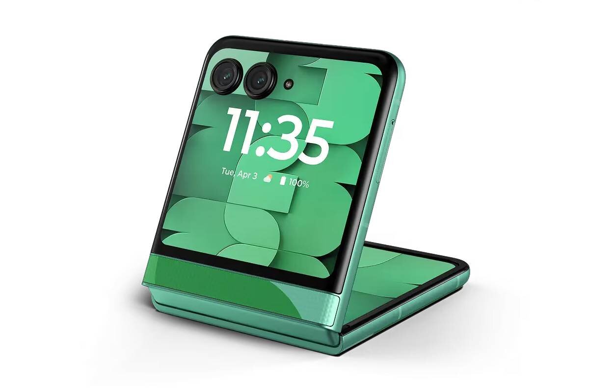 گوشی جام جهانی ۲۰۲۶ عرضه شد