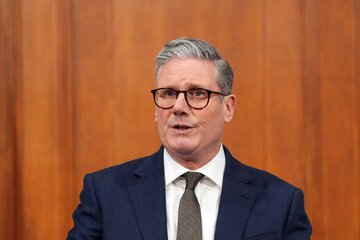 استارمر: ما دیگر آن انگلیسِ سال‌های برگزیت نیستیم/ اروپا یک غول خفته است/ باید از آمریکا عبور کنیم/ ناچاریم تصمیم‌های مهم بگیریم