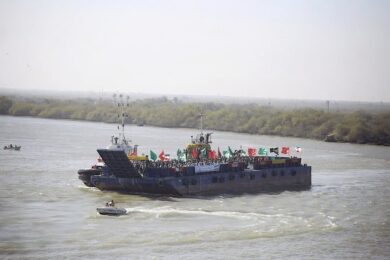 ۸۵ شهیدی که از اروند به میهن بازگشتند + تصاویر