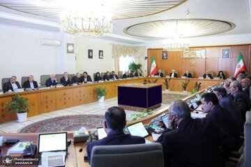 وزیر دفاع به پزشکیان گزارشی از آخرین آرایش نظامی آمریکا ارائه داد + جزئیات